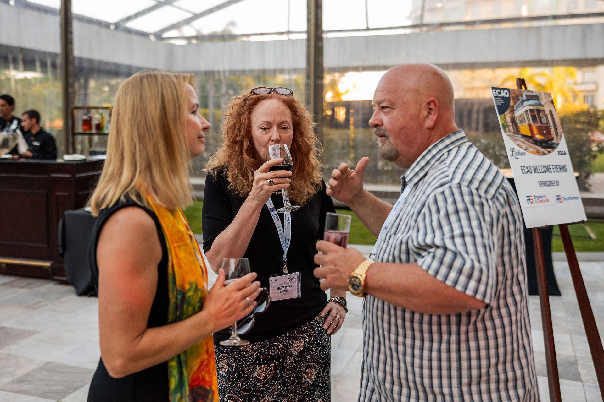 <a class='button-link' download href='http://ecao.joeyai.cloud/wp-content/uploads/2025/02/ECAOLisbon24-arrivaldinnerandcocktail-111.jpg'>Download</a>