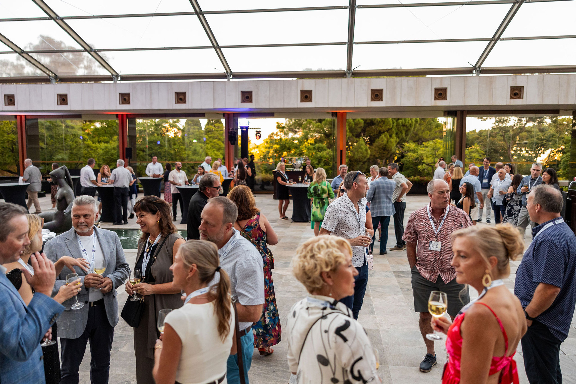 <a class='button-link' download href='http://ecao.joeyai.cloud/wp-content/uploads/2025/02/ECAOLisbon24-arrivaldinnerandcocktail-164.jpg'>Download</a>