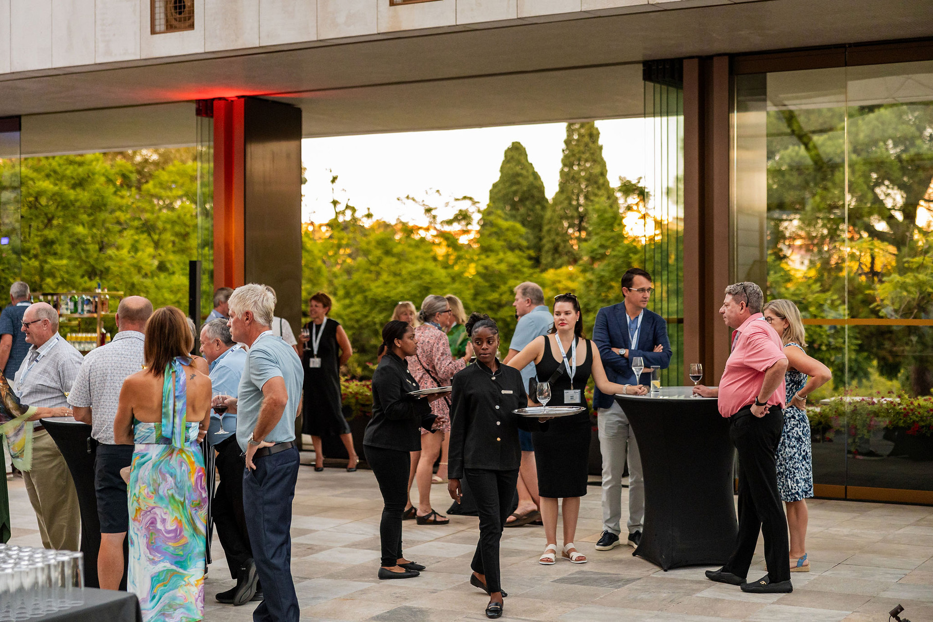 <a class='button-link' download href='http://ecao.joeyai.cloud/wp-content/uploads/2025/02/ECAOLisbon24-arrivaldinnerandcocktail-252.jpg'>Download</a>