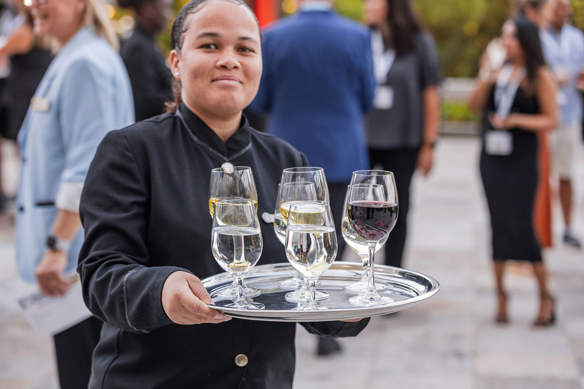 <a class='button-link' download href='http://ecao.joeyai.cloud/wp-content/uploads/2025/02/ECAOLisbon24-arrivaldinnerandcocktail-67.jpg'>Download</a>